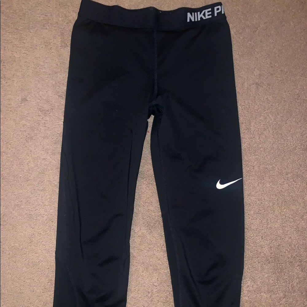 Crop Nike Pro leggings